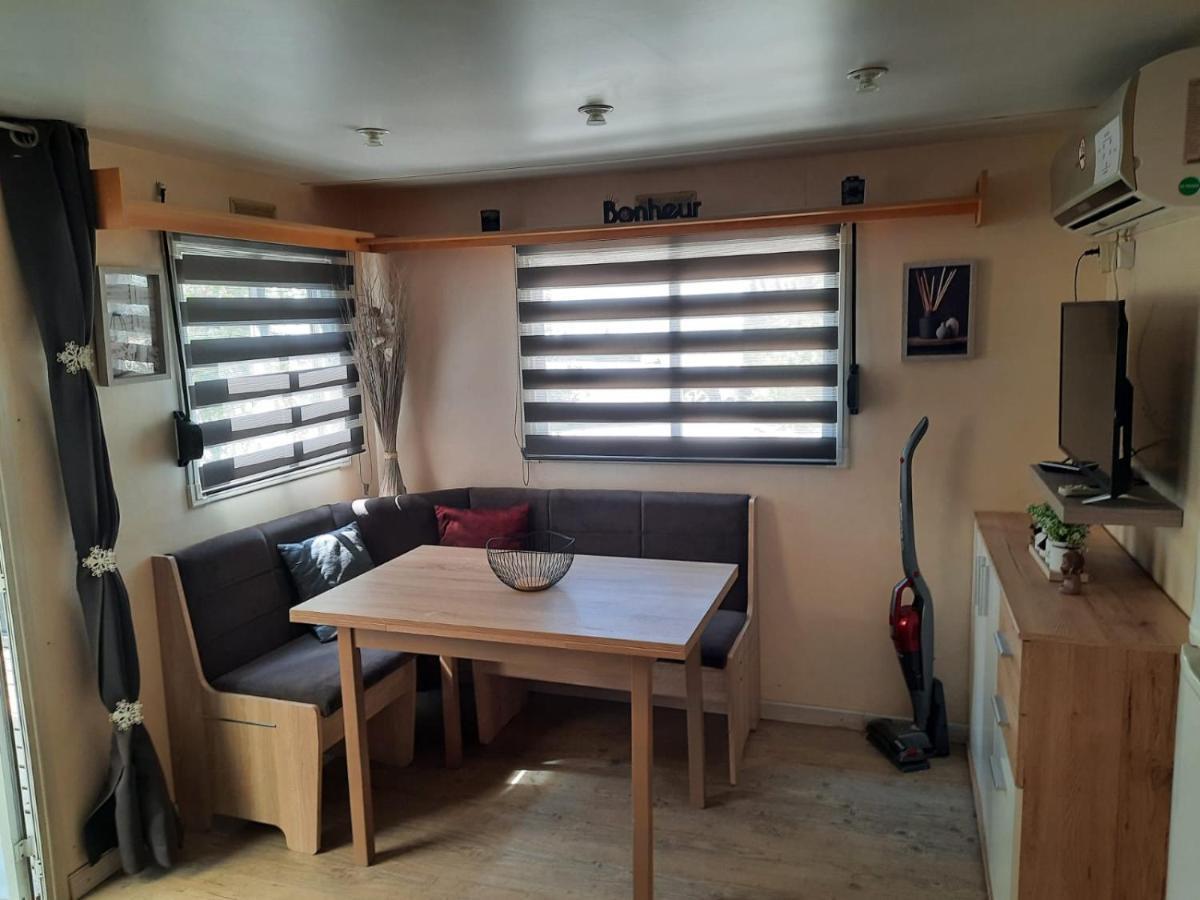 Comping Le Clos Du Thym Hotel Argeles-sur-Mer Bagian luar foto